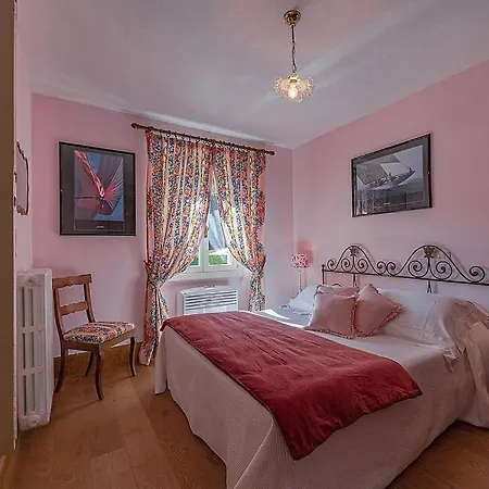 San Siro Sleeps 8 Pool Air Con Wifi Villa San Siro (Lombardy)
